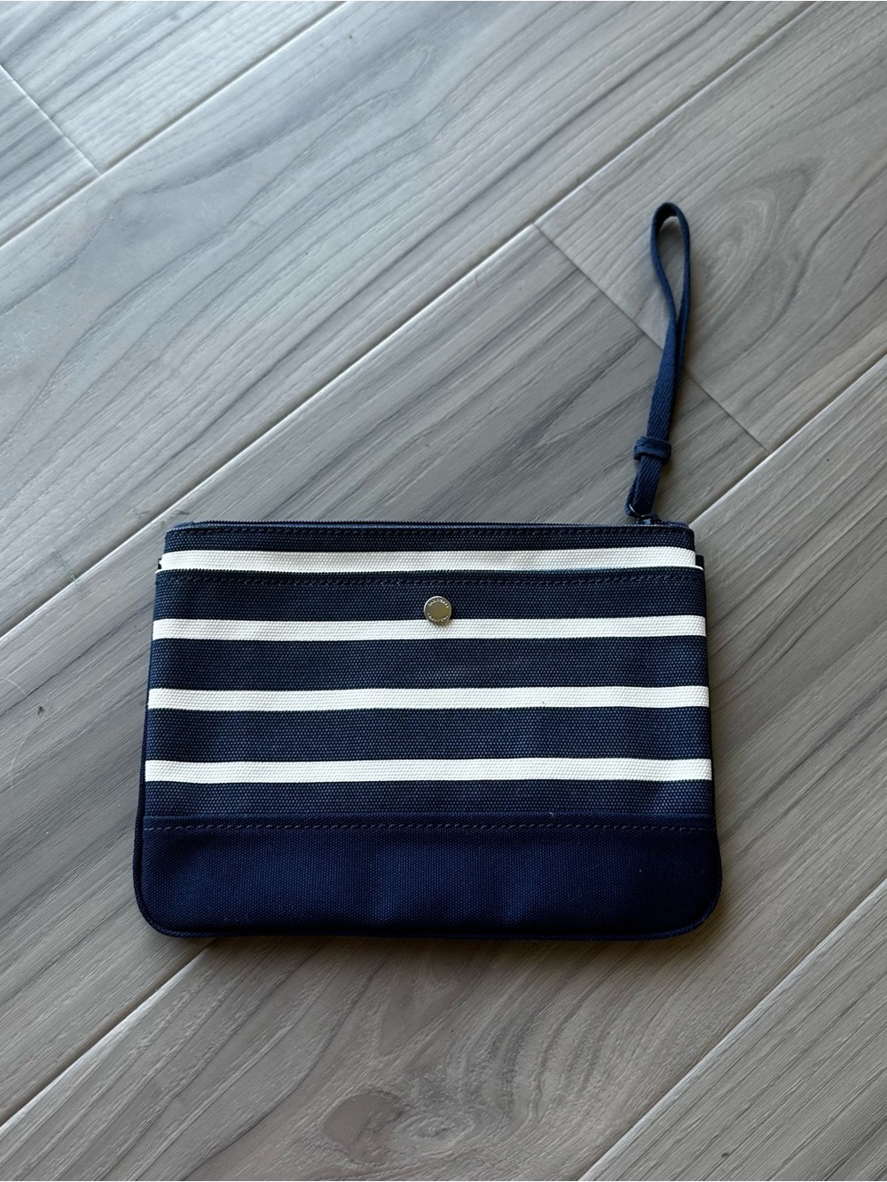NWOT Lands End Zip Pouch Wristlet